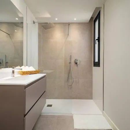 Modern With Golf View Apartamento