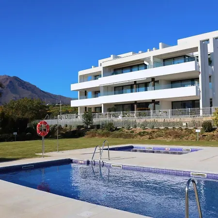 Modern With Golf View Apartamento