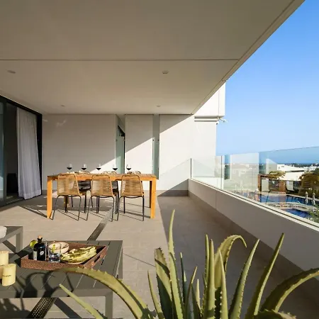 Apartamento Modern With Golf View Estepona