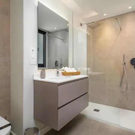 Modern With Golf View Lejlighed Estepona